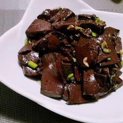 蚝油血豆腐的做法[图]