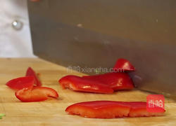 荷兰豆炒腊味的做法图解4