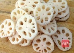 糖醋藕片的做法图解1