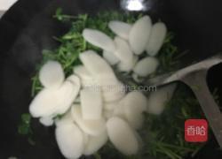 花草炒年糕的做法图解5