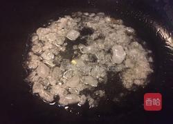 琥珀核桃仁的做法图解2