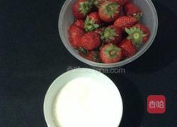 草莓果酱（面包机版）的做法图解1