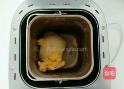 黑糖芝麻酱辫子面包的做法图解3