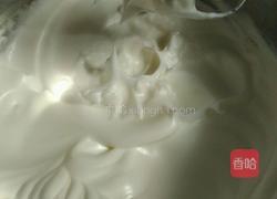 8寸戚风蛋糕的做法图解2