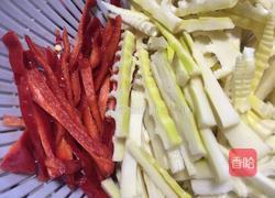 竹笋炒肉的做法图解2