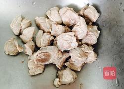 山药排骨汤的做法图解1