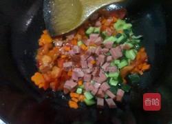 彩蔬炒馒头的做法图解6