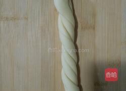 奶香软麻花的做法图解5