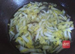 白菜木耳蛋花汤的做法图解5