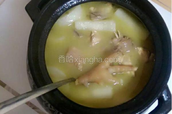 萝卜鸡汤