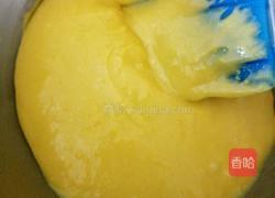 戚风杯子蛋糕的做法图解5