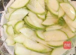 小黄瓜炒虾仁的做法图解3