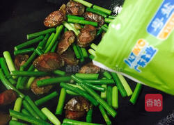 糖醋香肠蒜苔的做法图解8