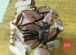 四川腊肉炒蒜苔的做法图解4