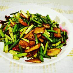 四川腊肉炒蒜苔