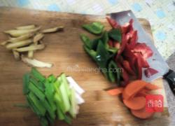 椒香啤酒鸭的做法图解2