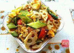 瓜片莲藕炒鸡蛋的做法图解7