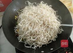 肉丝炒面的做法图解5