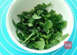 樱桃萝卜拌木耳的做法图解7