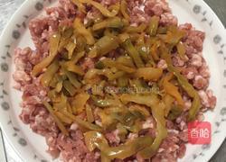 榨菜蒸肉饼的做法图解3