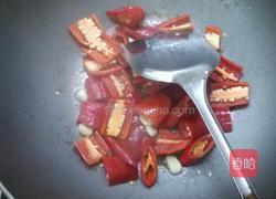 鱿鱼炒红椒的做法图解7