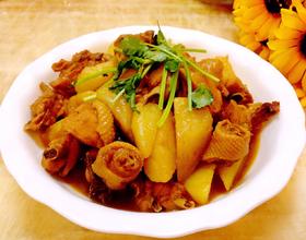 三黄鸡炖土豆[图]