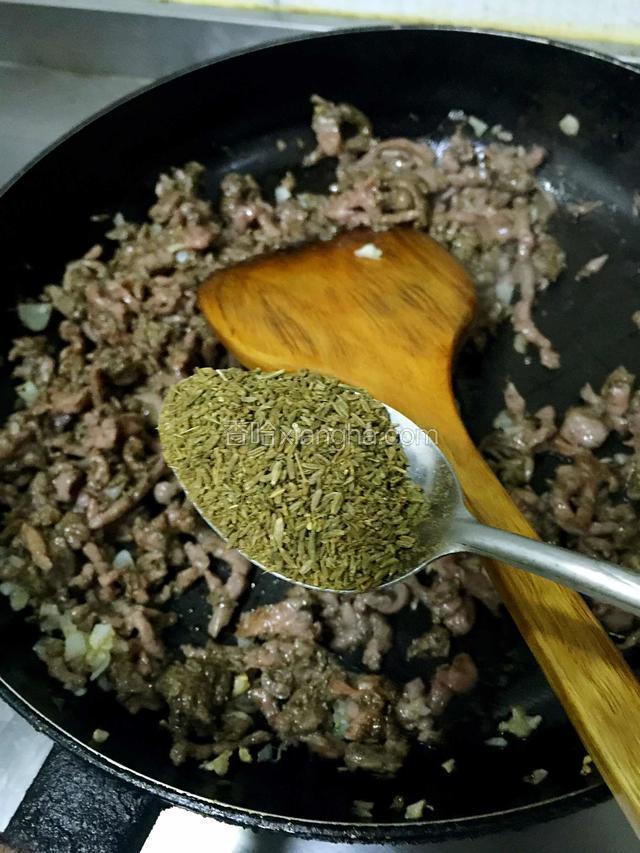 转中火，加孜然