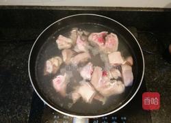 黄豆猪脚汤的做法图解3