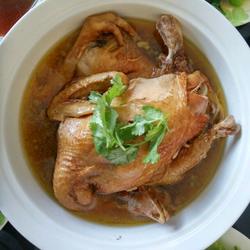炖整鸡（扒鸡）的做法[图]