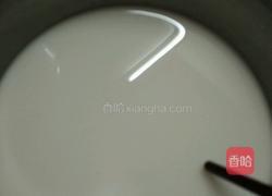 葛根粉鸡蛋羹的做法图解1