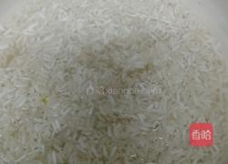 香菇青菜瘦肉粥的做法图解1