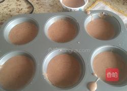 可可纸杯蛋糕的做法图解9