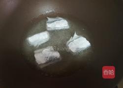 家常炸带鱼的做法图解3