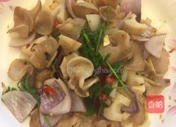 爆炒鱼肚的做法图解4