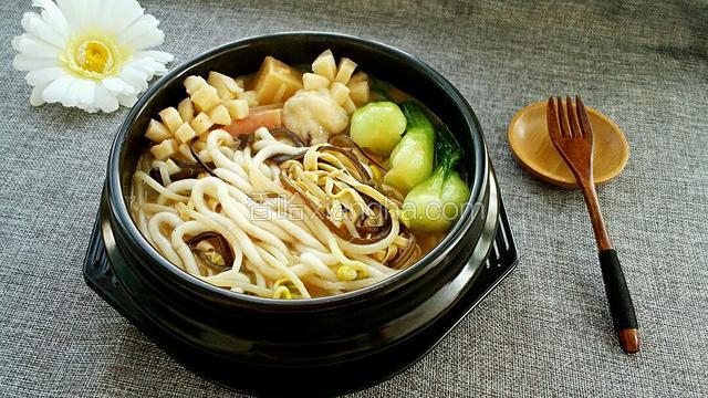 成品图。喜欢吃麻、吃辣还是吃酸，您就可劲儿招呼吧！