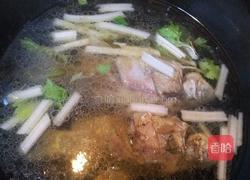 鲫鱼养颜汤的做法图解8