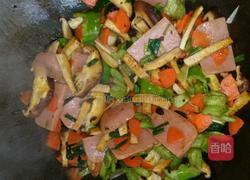 烩年糕的做法图解10