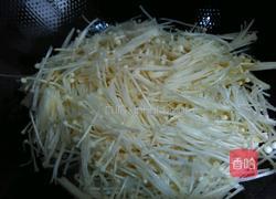 金针菇炒鸡蛋的做法图解5