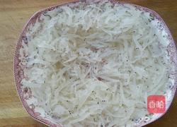 小银鱼炒鸡蛋的做法图解2