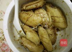蒜香蜜汁烤鸡翅的做法图解4