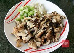 冬菇肉丸子的做法图解2