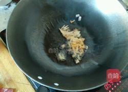 油白菜炒肉的做法图解2