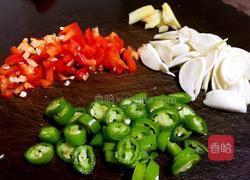 香辣花螺的做法图解2