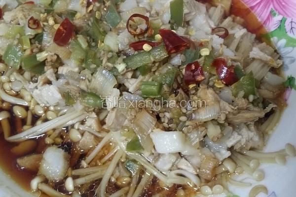 肉末蒸金针菇