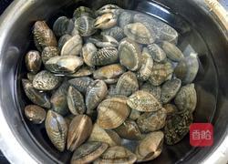 花蛤菠菜汤的做法图解1