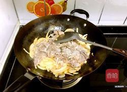圆葱炒牛肉片的做法图解6