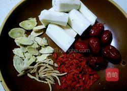 火鸡兔煲药材汤的做法图解2