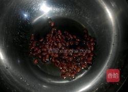 宫爆鸡丁的做法图解1
