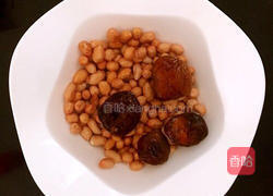 花生排骨煲的做法图解1