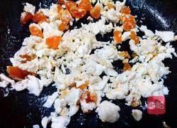 咸蛋炒南瓜的做法图解3